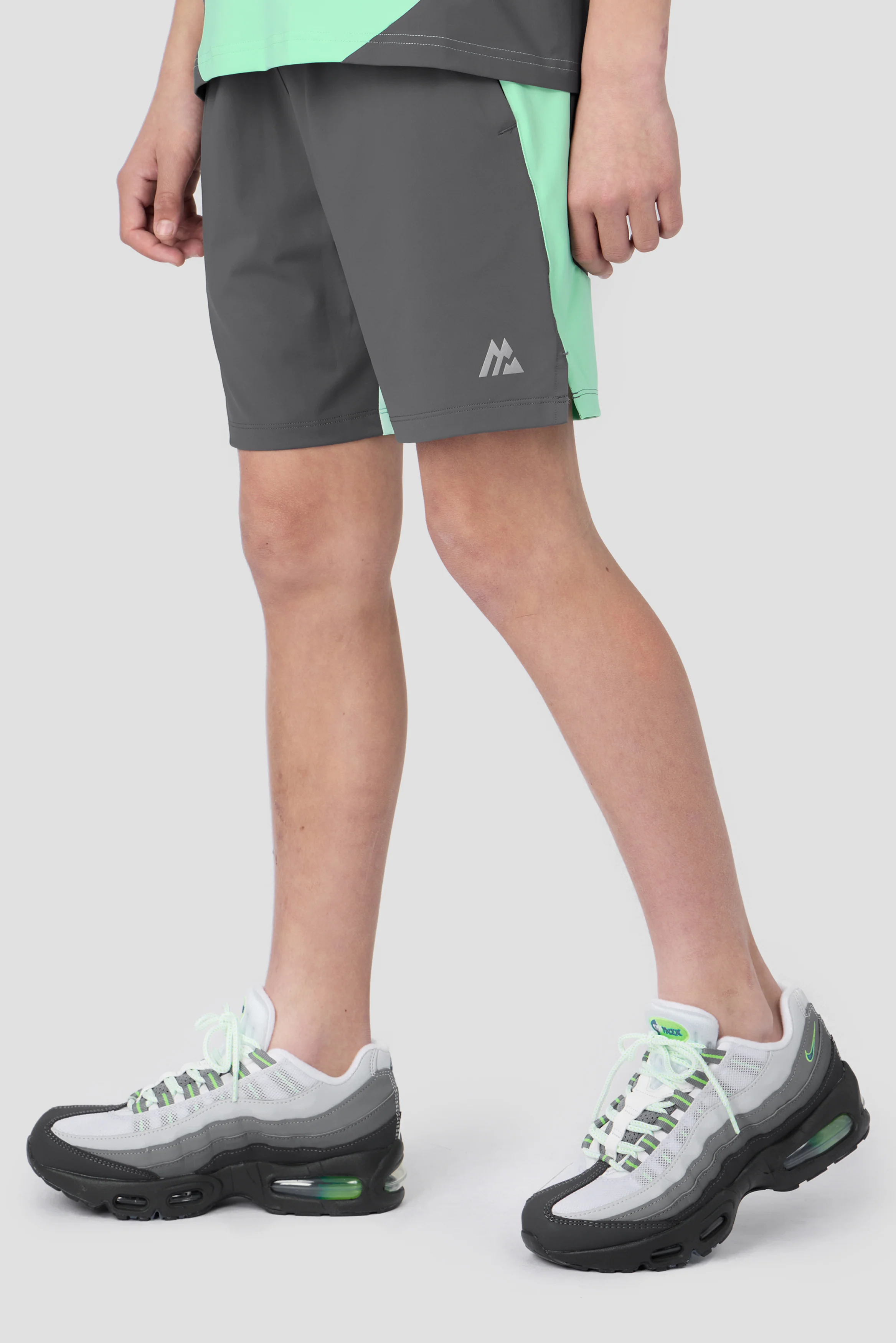KIDS NEW ARRIVALS